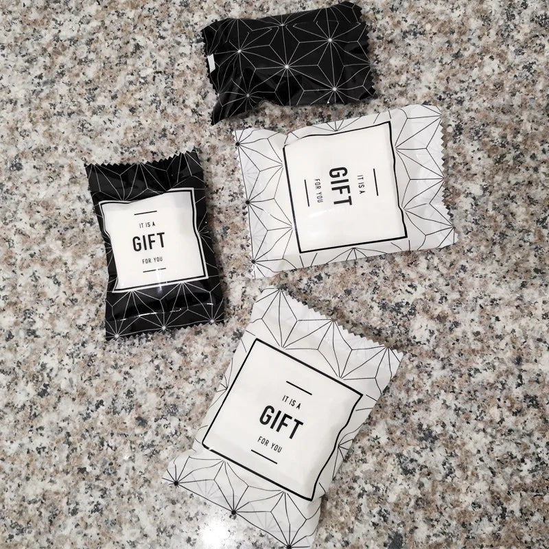 100pcs Plastic Heat Seal Candy Packaging Bag DIY Homemade Cake Cookies Dessert Nougat Candy Baking Gift Pack Bags Wedding Party