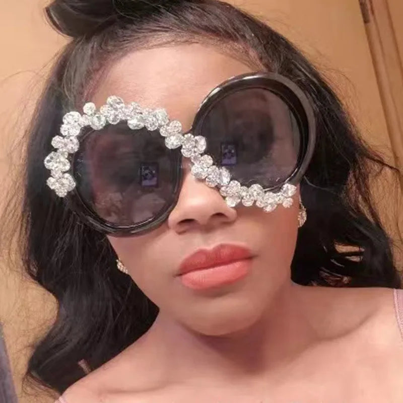 Oversized Round Crystal Women‘s Sunglasses Women Luxury Diamond Shades Lunette De Soleil Femme Googles Big Sunglasses Women