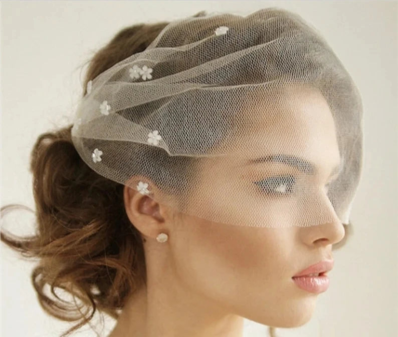 Black Birdcage Veil Blusher Veil Elegant Headband Veil White Beaded Flower Comb Wedding Party Hair Accessories Fascinators 2022