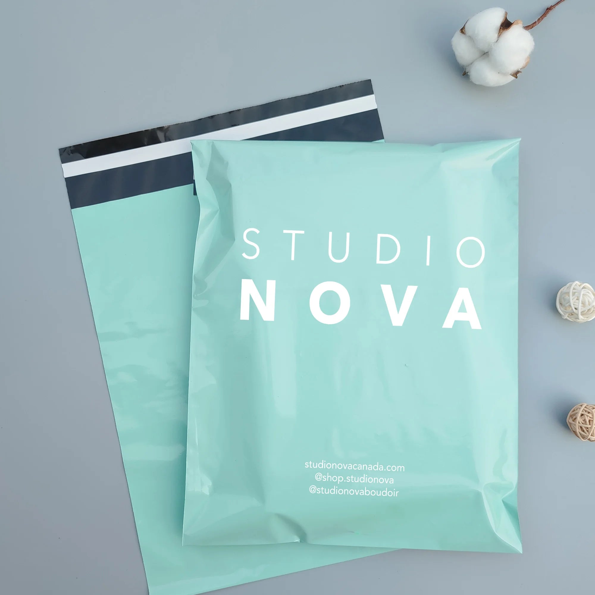 50pcs/Lot Plastic Mailer Envelope Bags Poly Shipping Mailing Colorful Packaging Parcel Storage Custom Logo Brand Mailer Envelope