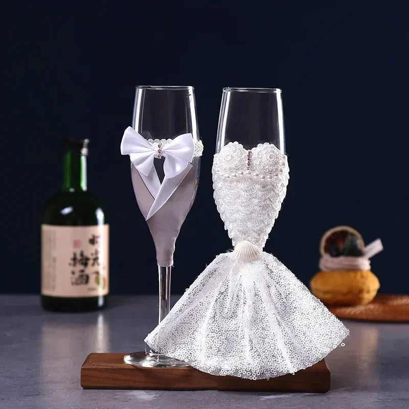 A Pair Exquisite Flute Cup Celebration Romantic Wedding Champagne Cup Lovers Glass Cup Special Gift Suitable for Wedding Party